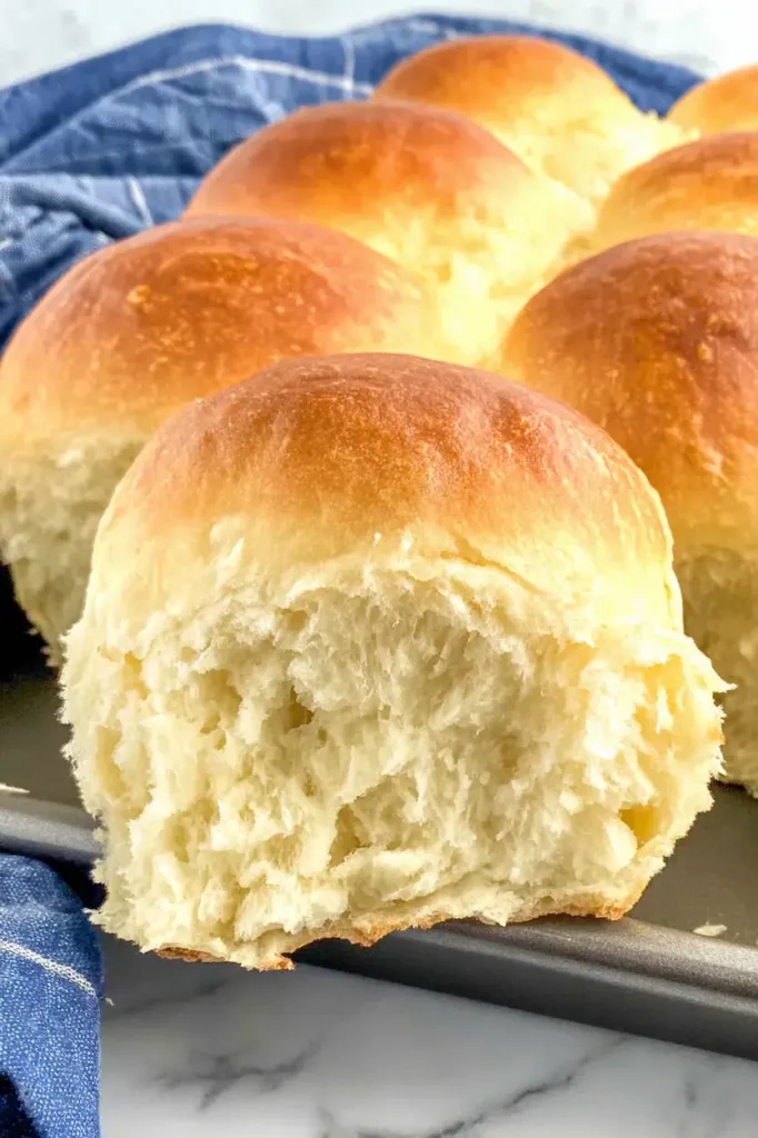 Easy 30-Minute Dinner Rolls (Soft, Fluffy & Foolproof) 2 Soft and fluffy 30-minute dinner rolls baked until golden brown and ready to serve
